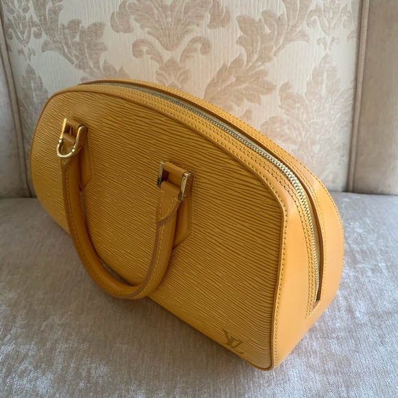 Louis Vuitton Epi Jasmine Bag - Picture 3 of 7